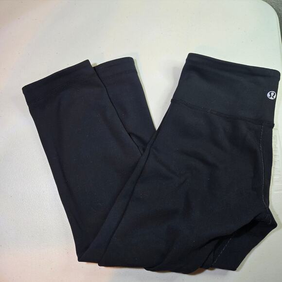 Lululemon Mid Rise Gray‎ Black Reversible Crop Leggings Women's Size 4 - Picture 4 of 9